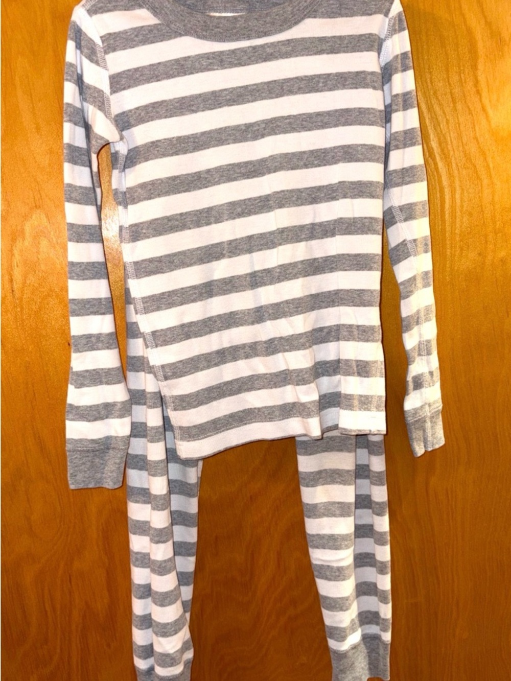 Hanna Andersson Striped Gray & White Long Sleeve Pajama Set 120